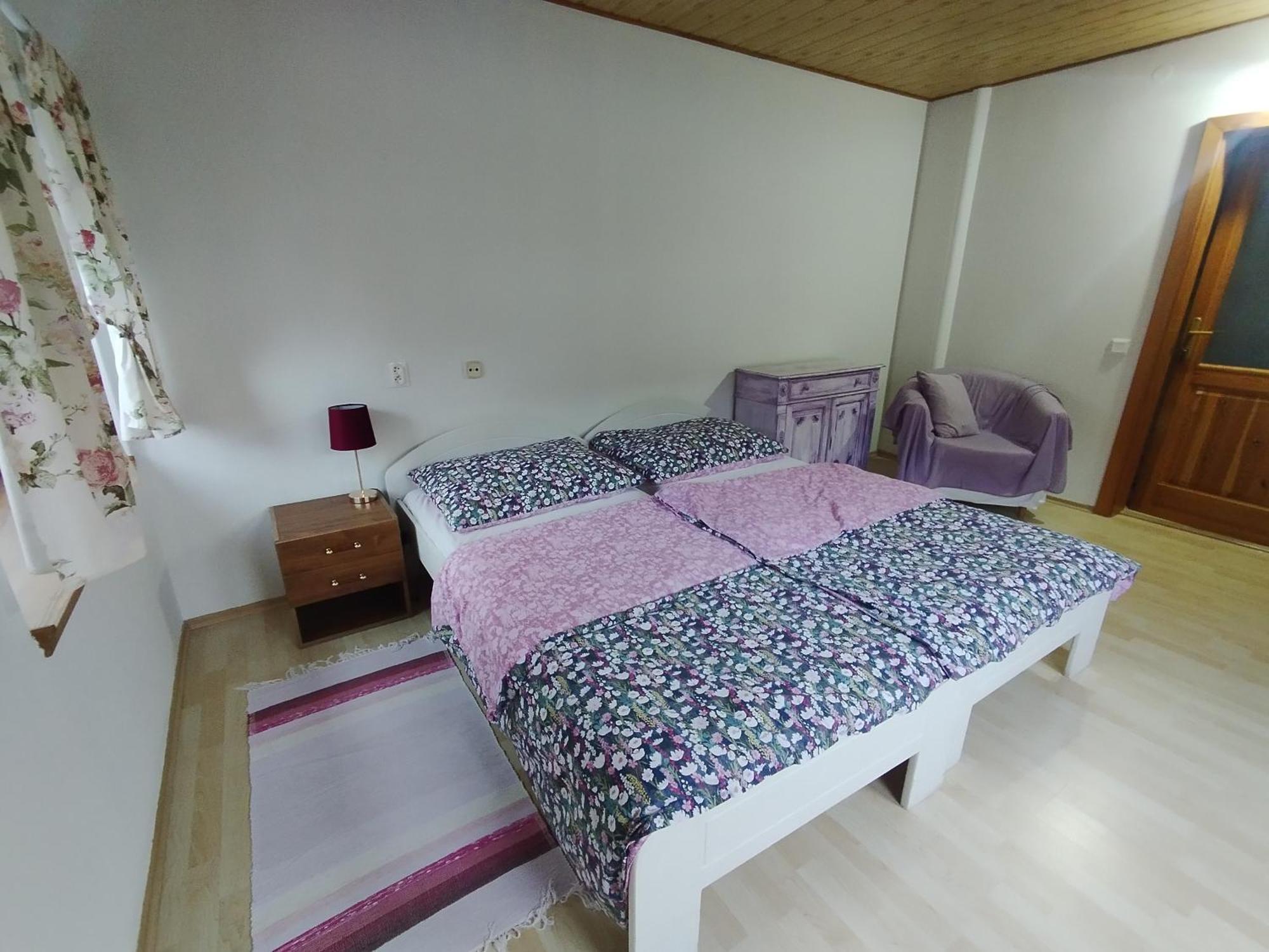 Drevenica U Holtana Apartamento Oscadnica Exterior foto